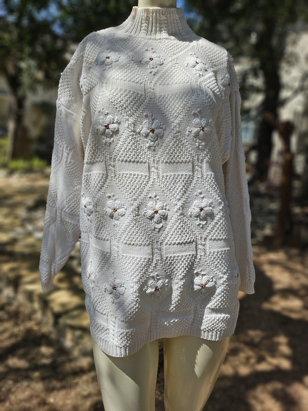 Liz & Co. Cream 100% Cotton Knit Mock Turtleneck Sweater Wood Beaded Decoration